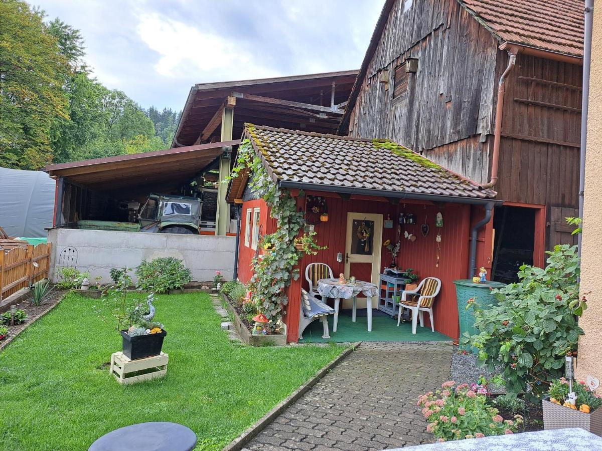 Ferienwohnung Sonja Mit Garten Und Freisitz Steinwiesen Exterior foto